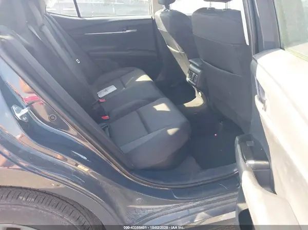 4T1DAACKXSU115598 2025 TOYOTA CAMRY - Image 8