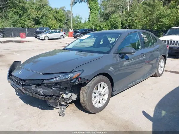 4T1DAACKXSU117383 2025 TOYOTA CAMRY - Image 2