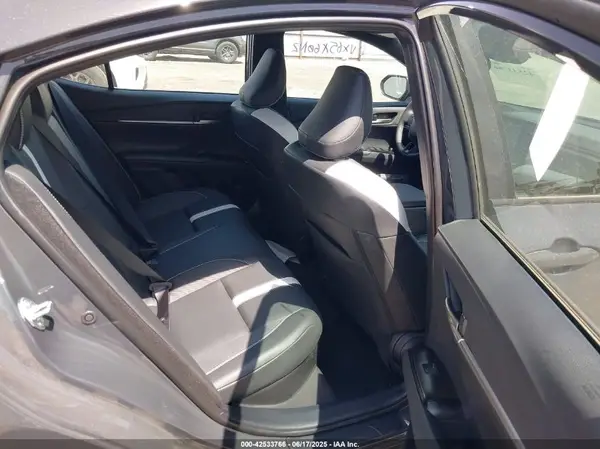 4T1DAACKXSU118436 2025 TOYOTA CAMRY - Image 8