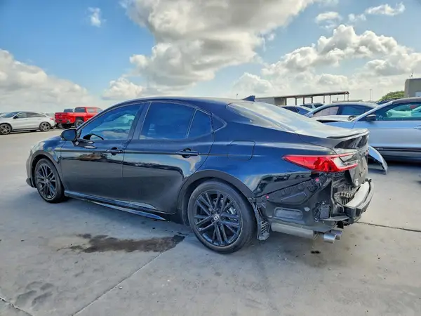 4T1DAACKXSU123037 2025 TOYOTA CAMRY - Image 2