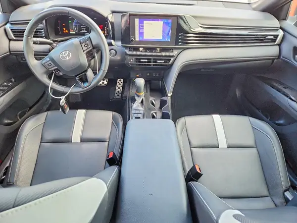 4T1DAACKXSU123037 2025 TOYOTA CAMRY - Image 8