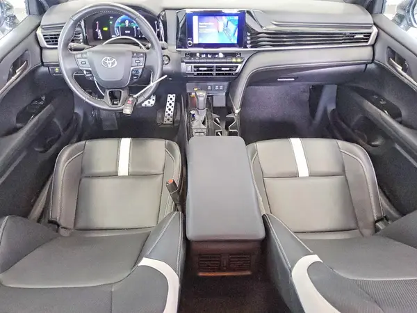 4T1DAACKXSU125046 2025 TOYOTA CAMRY - Image 8
