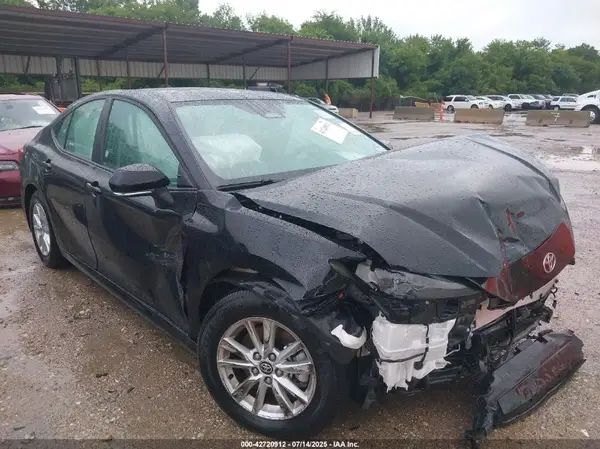 4T1DAACKXSU131624 2025 TOYOTA CAMRY - Image 1