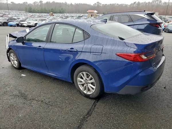 4T1DAACKXSU134653 2025 TOYOTA CAMRY - Image 2