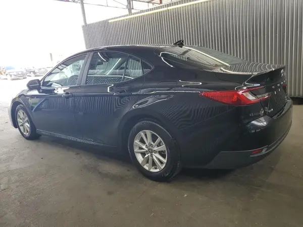 4T1DAACKXSU136029 2025 TOYOTA CAMRY - Image 2