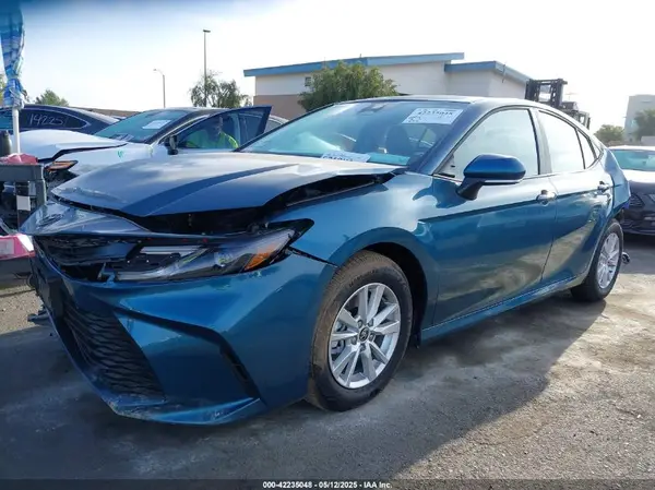 4T1DAACKXSU141960 2025 TOYOTA CAMRY - Image 2