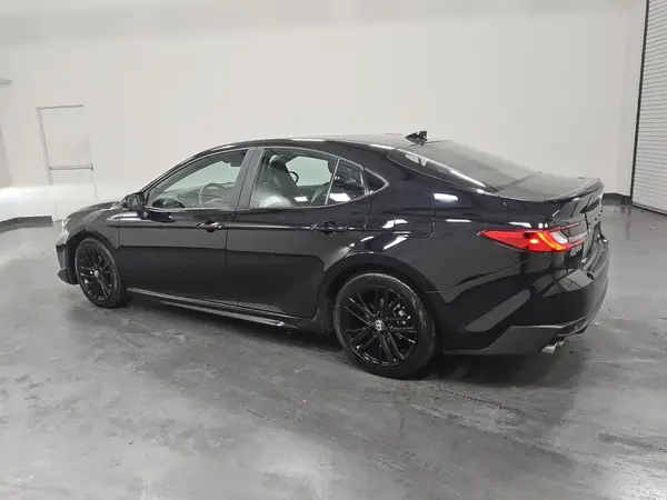 4T1DAACKXSU142641 2025 TOYOTA CAMRY - Image 2