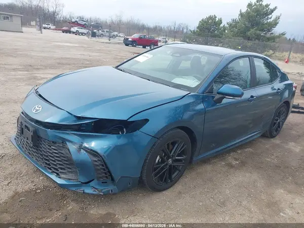 4T1DAACKXSU143241 2025 TOYOTA CAMRY - Image 2
