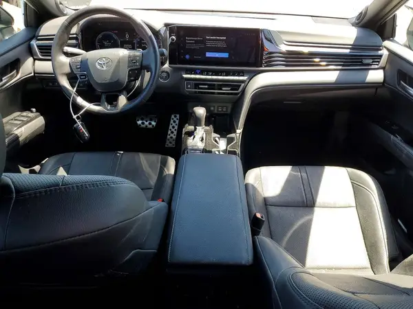 4T1DAACKXSU144194 2025 TOYOTA CAMRY - Image 8