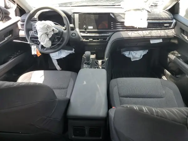 4T1DAACKXSU144454 2025 TOYOTA CAMRY - Image 8