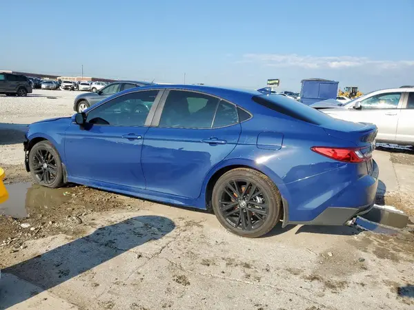 4T1DAACKXSU146902 2025 TOYOTA CAMRY - Image 2