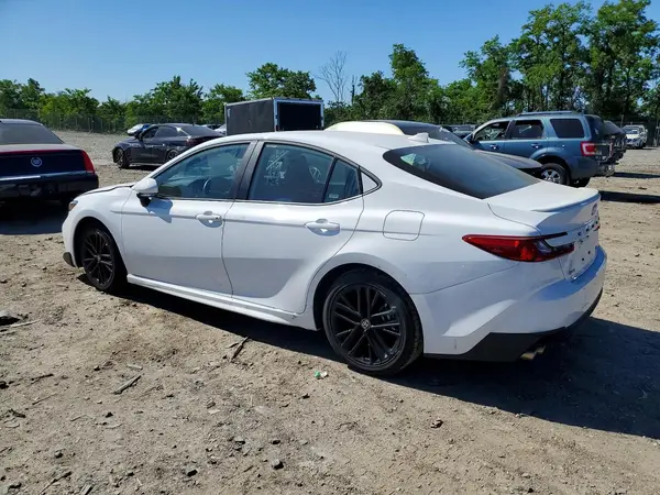 4T1DAACKXSU147127 2025 TOYOTA CAMRY - Image 2