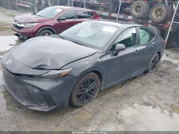 4T1DAACKXSU148049 2025 TOYOTA CAMRY - Image 2