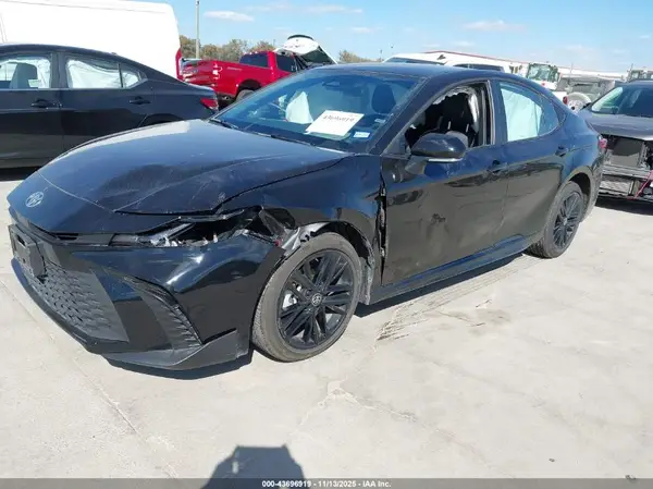 4T1DAACKXSU149783 2025 TOYOTA CAMRY - Image 2