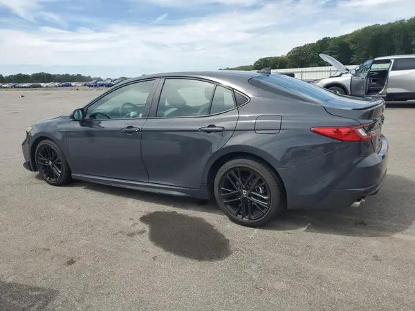 4T1DAACKXSU152490 2025 TOYOTA CAMRY - Image 2