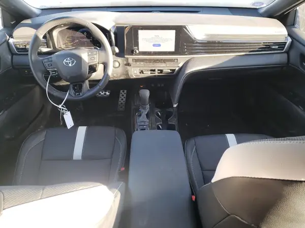 4T1DAACKXSU153638 2025 TOYOTA CAMRY - Image 8