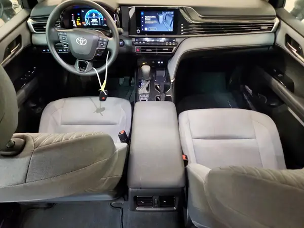 4T1DAACKXSU154093 2025 TOYOTA CAMRY - Image 8