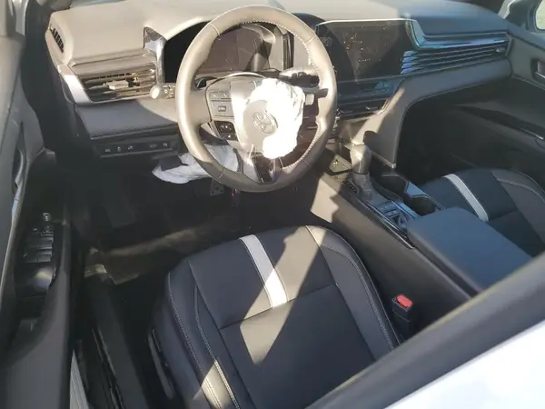 4T1DAACKXSU155146 2025 TOYOTA CAMRY - Image 8