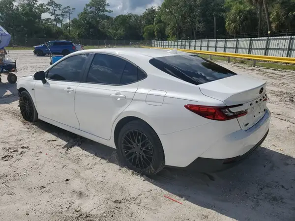 4T1DAACKXSU157219 2025 TOYOTA CAMRY - Image 2