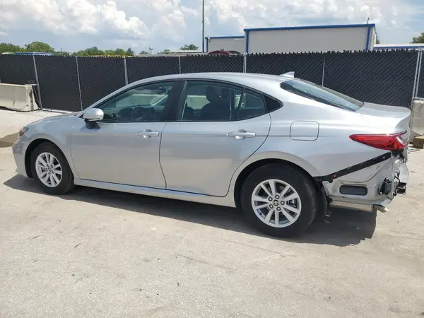 4T1DAACKXSU163179 2025 TOYOTA CAMRY - Image 2
