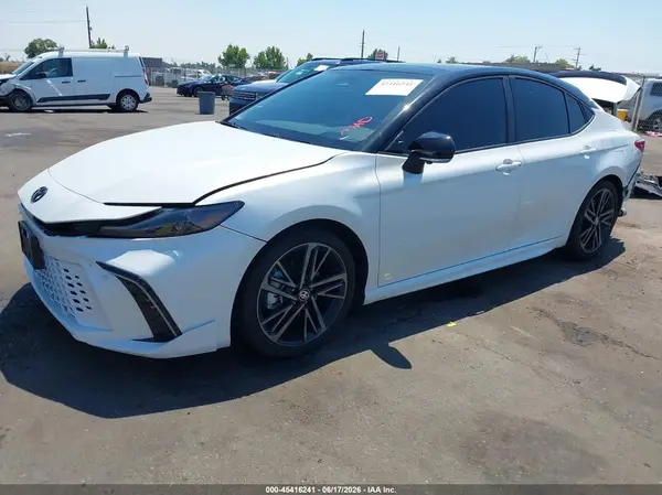 4T1DAACKXSU165322 2025 TOYOTA CAMRY - Image 2
