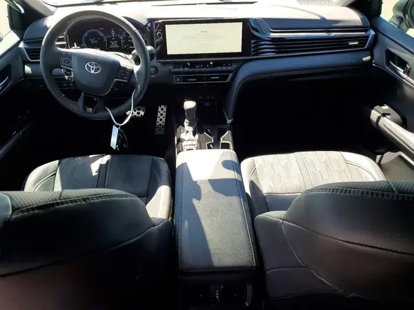 4T1DAACKXSU170097 2025 TOYOTA CAMRY - Image 8