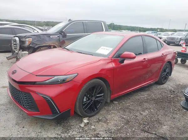 4T1DAACKXSU172870 2025 TOYOTA CAMRY - Image 2