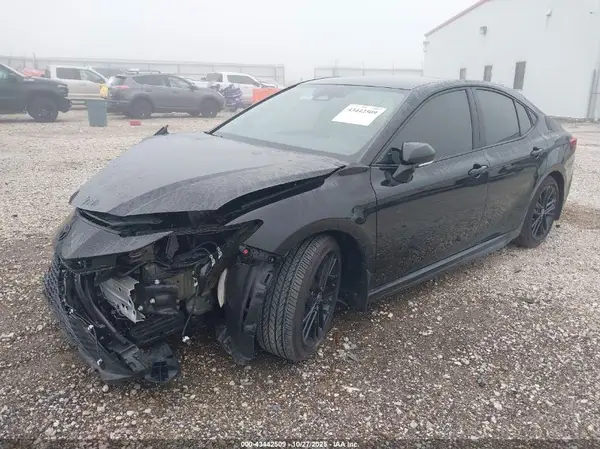 4T1DAACKXSU177874 2025 TOYOTA CAMRY - Image 2