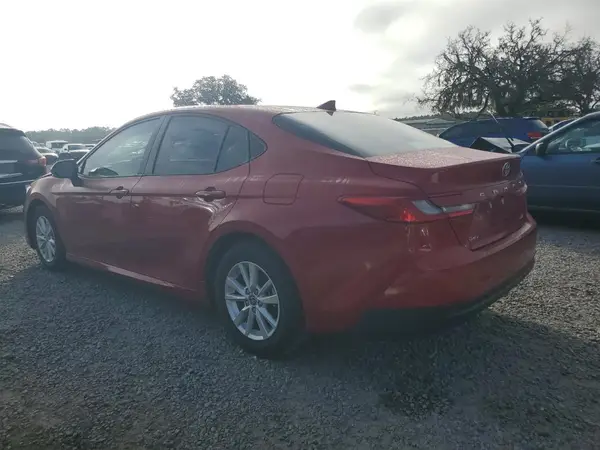 4T1DAACKXSU178085 2025 TOYOTA CAMRY - Image 2