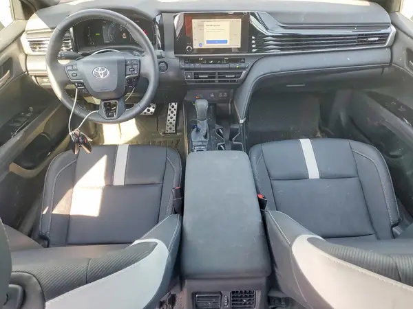 4T1DAACKXSU185151 2025 TOYOTA CAMRY - Image 8