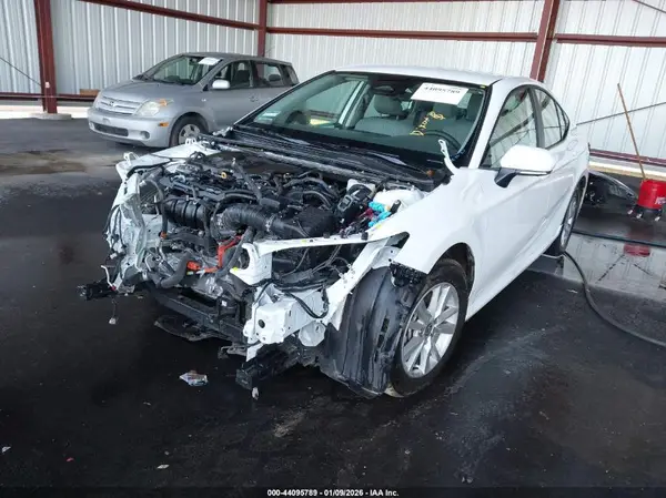 4T1DAACKXSU191466 2025 TOYOTA CAMRY - Image 2