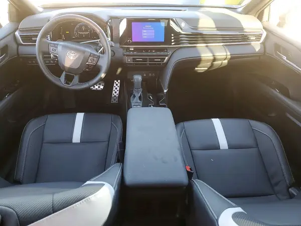 4T1DAACKXSU195565 2025 TOYOTA CAMRY - Image 8