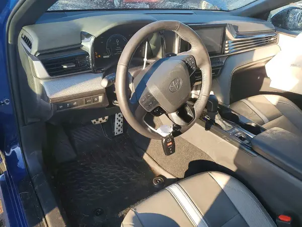 4T1DAACKXSU204300 2025 TOYOTA CAMRY - Image 8
