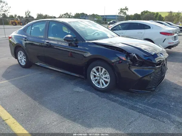 4T1DAACKXSU500935 2025 TOYOTA CAMRY - Image 1