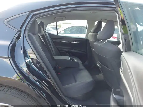 4T1DAACKXSU500935 2025 TOYOTA CAMRY - Image 8