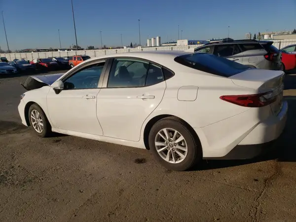 4T1DAACKXSU503740 2025 TOYOTA CAMRY - Image 2