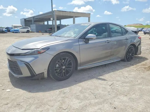 4T1DAACKXSU504547 2025 TOYOTA CAMRY - Image 1