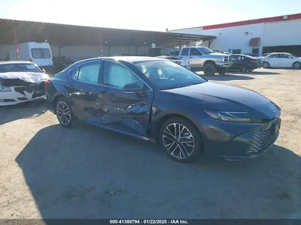 4T1DAACKXSU506251 2025 TOYOTA CAMRY - Image 1