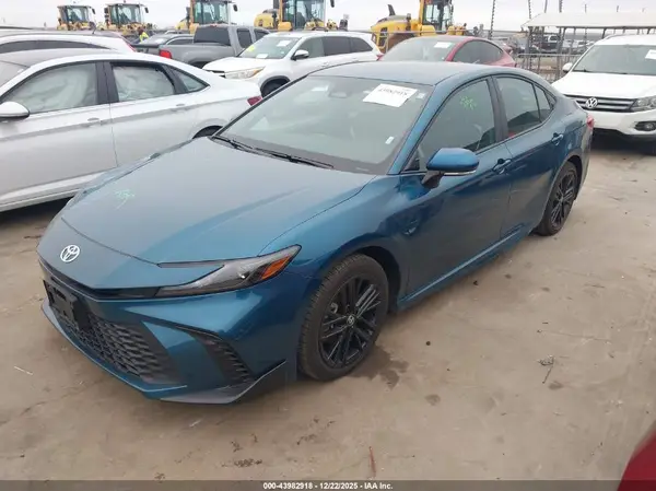 4T1DAACKXSU507187 2025 TOYOTA CAMRY - Image 2