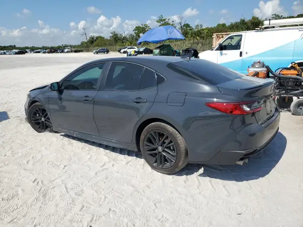 4T1DAACKXSU509702 2025 TOYOTA CAMRY - Image 2