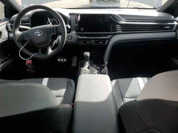 4T1DAACKXSU511160 2025 TOYOTA CAMRY - Image 8