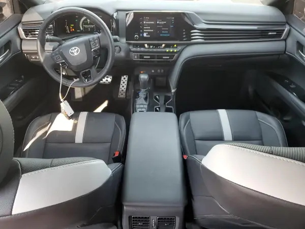4T1DAACKXSU514995 2025 TOYOTA CAMRY - Image 8