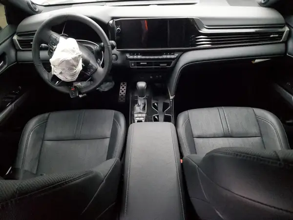 4T1DAACKXSU516715 2025 TOYOTA CAMRY - Image 8