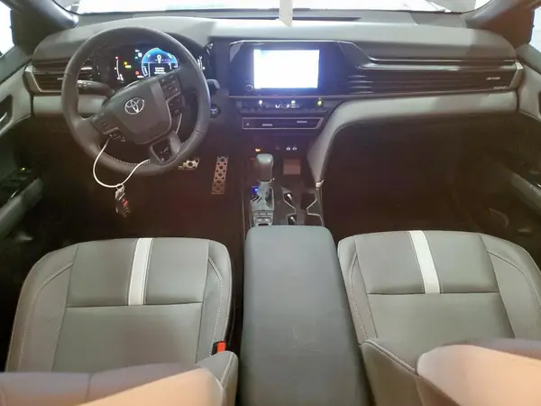 4T1DAACKXSU518464 2025 TOYOTA CAMRY - Image 8