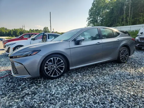 4T1DAACKXSU519078 2025 TOYOTA CAMRY - Image 1