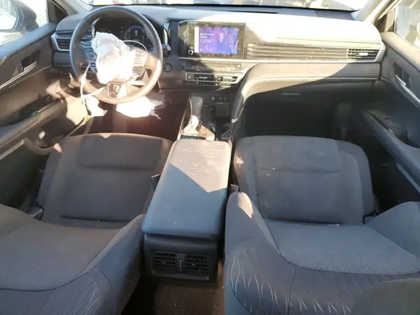 4T1DAACKXSU519338 2025 TOYOTA CAMRY - Image 8