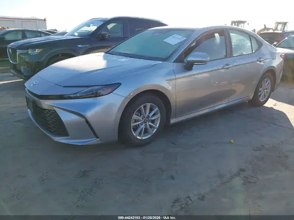 4T1DAACKXSU520313 2025 TOYOTA CAMRY - Image 2