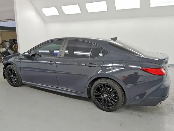 4T1DAACKXSU521252 2025 TOYOTA CAMRY - Image 2