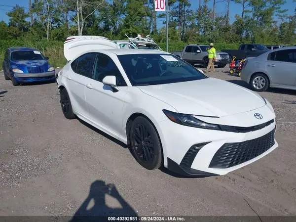4T1DAACKXSU521834 2025 TOYOTA CAMRY - Image 1