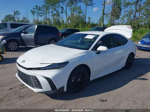 4T1DAACKXSU521834 2025 TOYOTA CAMRY - Image 2